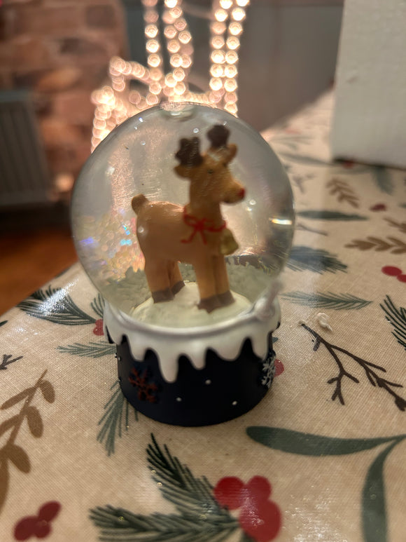Small Reindeer Snow Globe