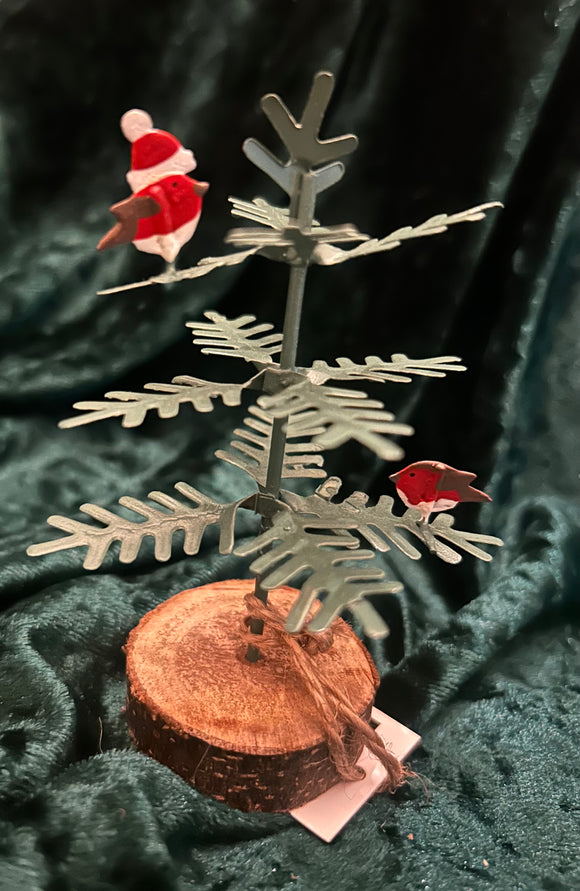 Christmas Tree with Robins