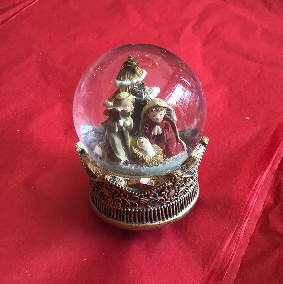 Nativity Snow Globe Gold Crown